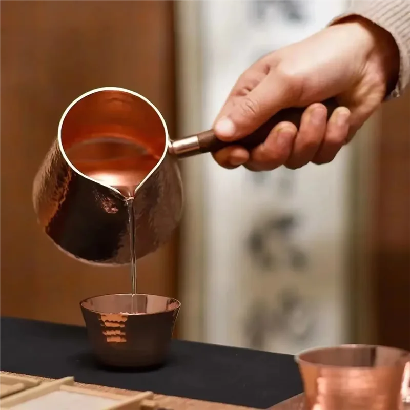 500Ml Pure Copper Latte Pitcher Milk Jug With Wooden Handle Kettles Hammer Handcraft Drinkware Tableware